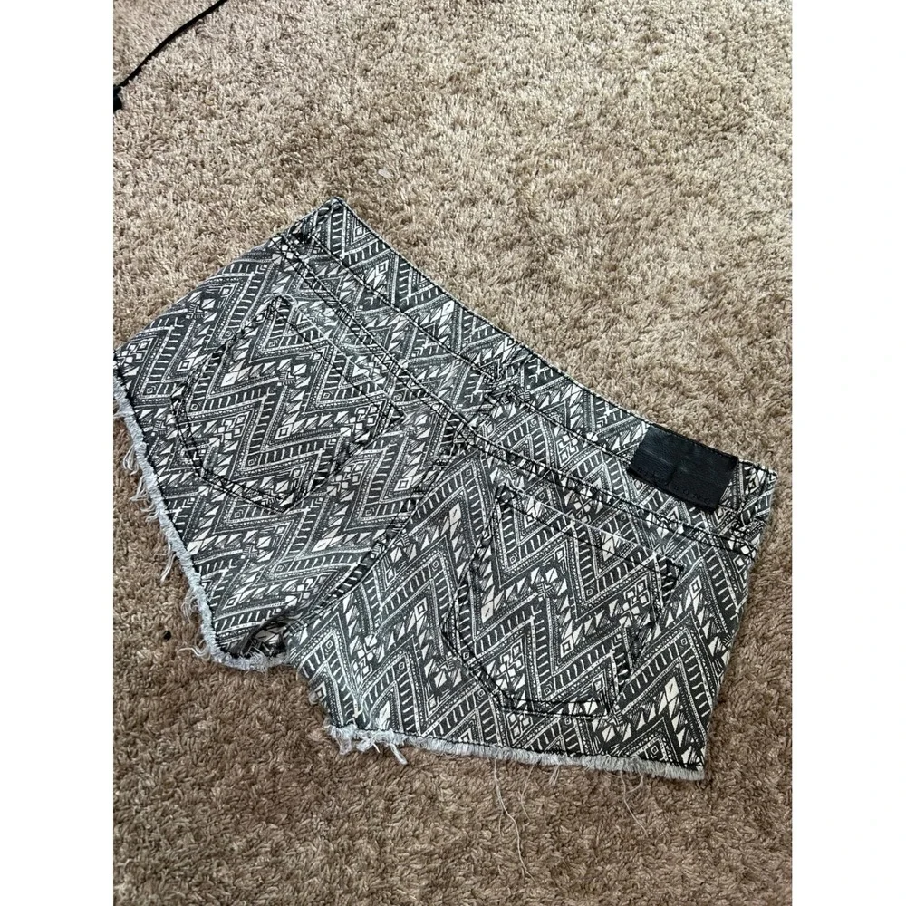 Billabong‎ Womens Tribal Boho Festival Mini Shorts Black White Western 2000s 29